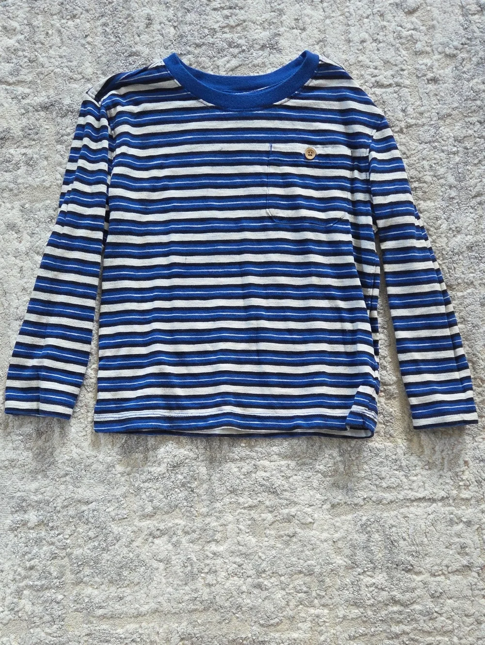 Old Navy Long-Sleeve Blue & White Striped Pocket Tee Size 5T